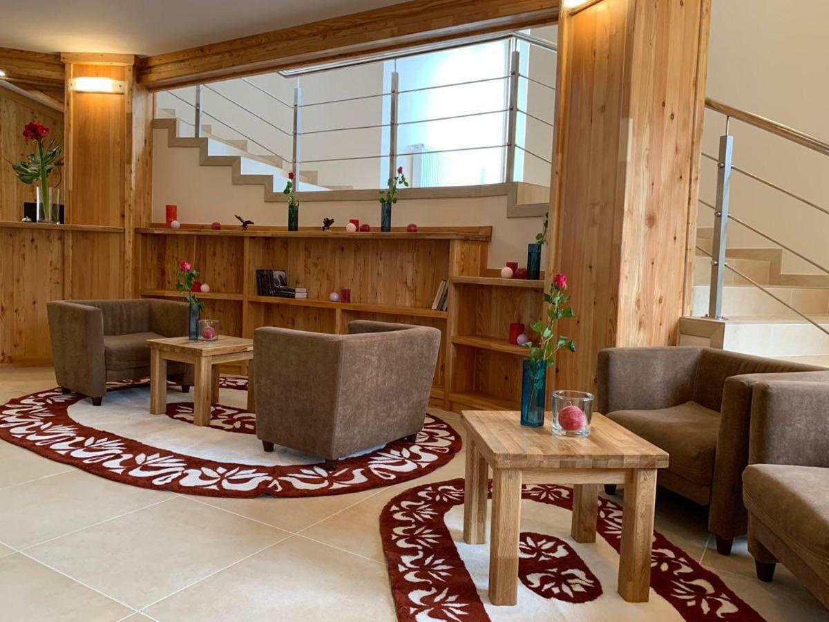 Baron Spa Hotel - Museum Jaremtsje Buitenkant foto