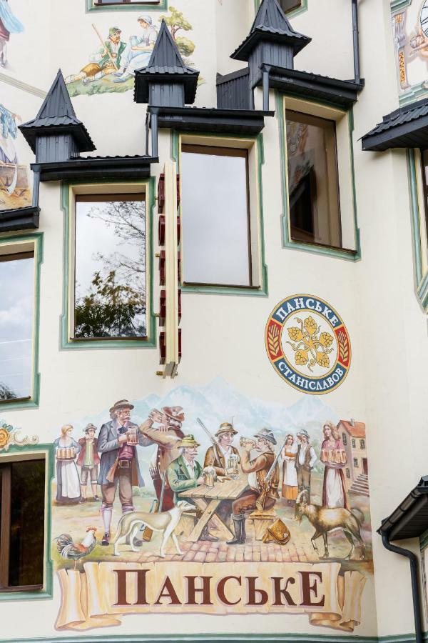 Baron Spa Hotel - Museum Jaremtsje Buitenkant foto